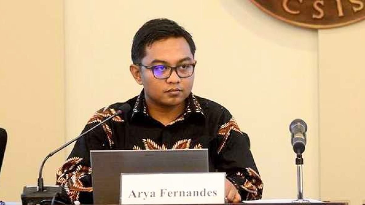 Arya Fernandes Pengamat Politik Csis